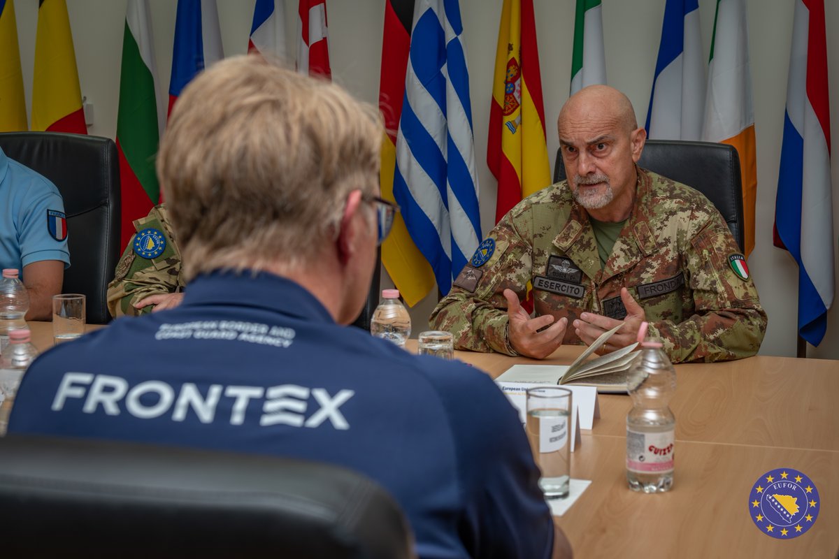 euforbih's tweet photo. COM EUFOR Maj Gen Fronda hosted Frontex Executive Director Mr. Hans Leijtens to discuss strengthening cooperation in support of regional security. They signed a Letter of Intent establishing a framework for practical cooperation between EUFOR and Frontex. https://t.co/Xln14VyLBk https://t.co/VOq1T3Fv76