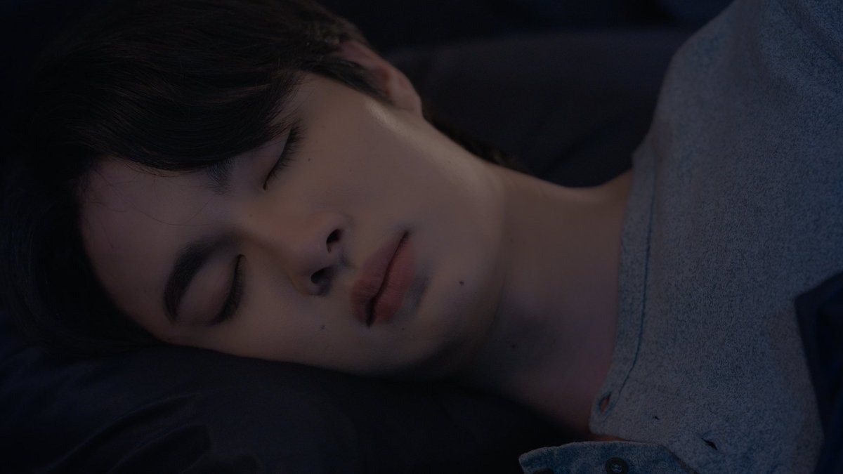 MLG_MagicMove's tweet photo. อ้าว อิทธิยังไม่หลับหรอ

#MagicMoveEP7 https://t.co/ErT6kFhXlN
