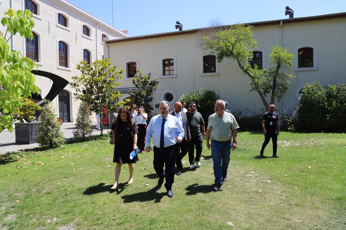 iktm35's tweet photo. İl Müdürümüz Sn. Dr. Sadık DOĞRUER ve ekibi, 4 Haziran'da gerçekleştirilecek Türk Mutfağı Haftası etkinlikleri için alanda çalışma yapmıştır. https://t.co/1GcPpA0wgC