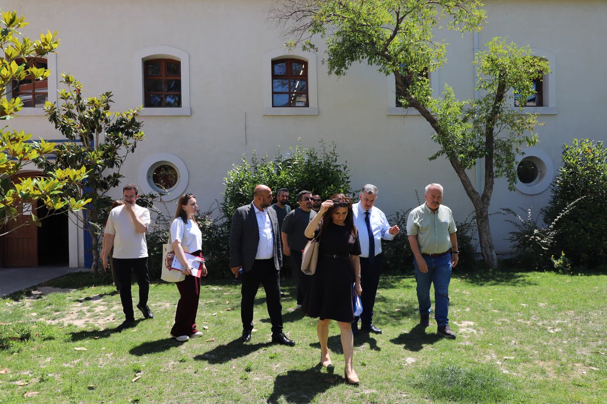iktm35's tweet photo. İl Müdürümüz Sn. Dr. Sadık DOĞRUER ve ekibi, 4 Haziran'da gerçekleştirilecek Türk Mutfağı Haftası etkinlikleri için alanda çalışma yapmıştır. https://t.co/1GcPpA0wgC