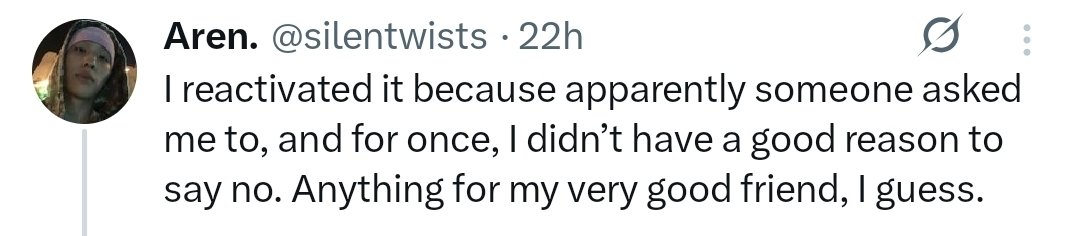 ⟢ tweet media