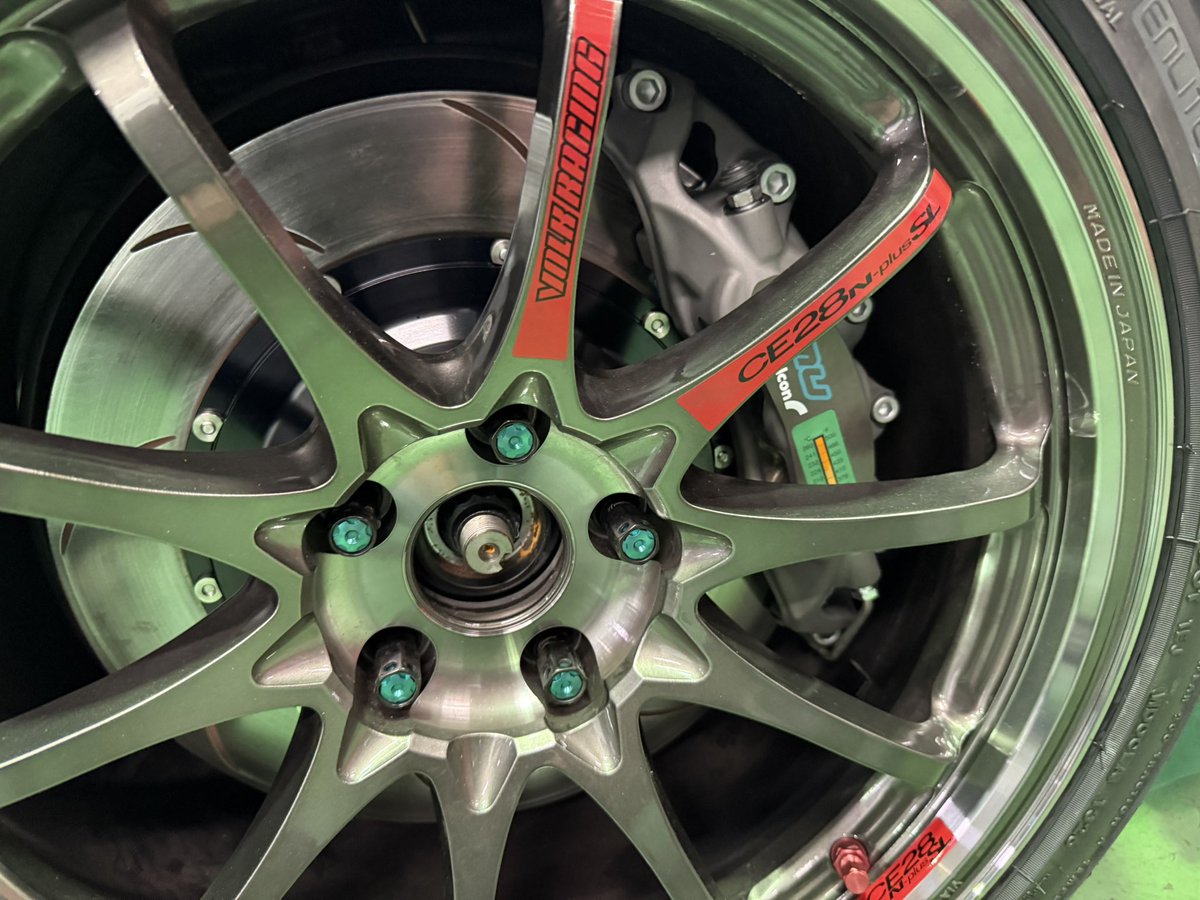 pmu_info's tweet photo. 【イベント出展のお知らせ】

6/6-7はGR Garage Netz 群馬 G'SPiCE
カスタマイズパーツフェアにブース出展致します。

※今回弊社スタッフは常駐しませんが

イベント価格で販売を行ってます。

また、デモカーのGRカローラを展示しています。是非お気軽にお立ち寄りください😊

@GRGarageGSPiCE https://t.co/0IzxoMfl5j