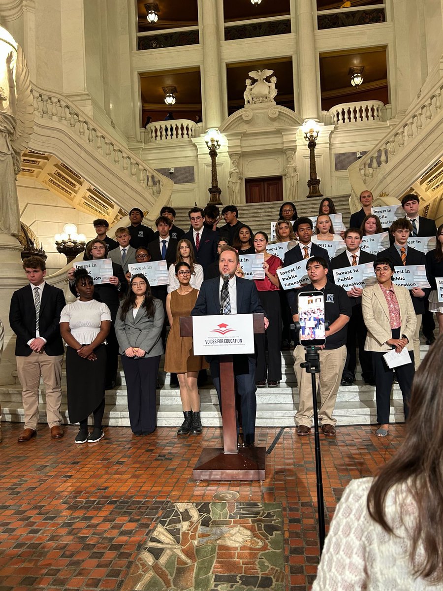 MyPLS's tweet photo. The Voices for Education PC Today at the Harrisburg Capitol. At the podium is Brandon Langer from the Montgomery County Intermediate Unit and Priyanka Reyes-Kaura from Children First PA
#tuesdayatthecapitol #pls #legislativeintelligence https://t.co/2SfaaAKEkj