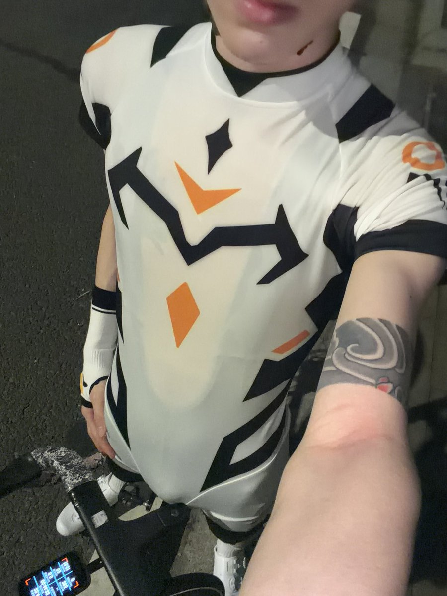 loongs0M's tweet photo. 喜欢哪个🥵😜 https://t.co/0HPCWIvFoX