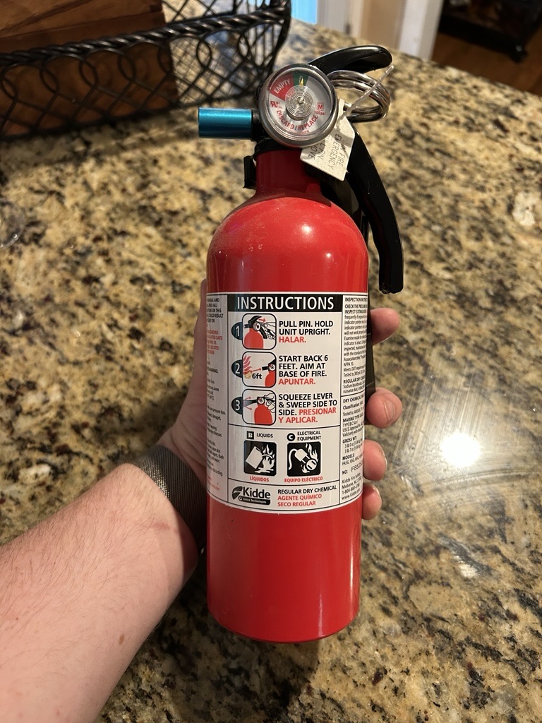 RedCrossMiss's tweet photo. Not all fire extinguishers are the same.

Different fires need different types.

Check the label. Make sure it’s the right one for the room. https://t.co/YDLUQUqZbN