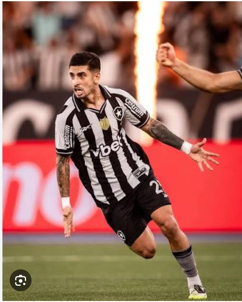 ElMudodeLB's tweet photo. Así que se lesionó Giorgian... https://t.co/hRE1lnb0Fb
