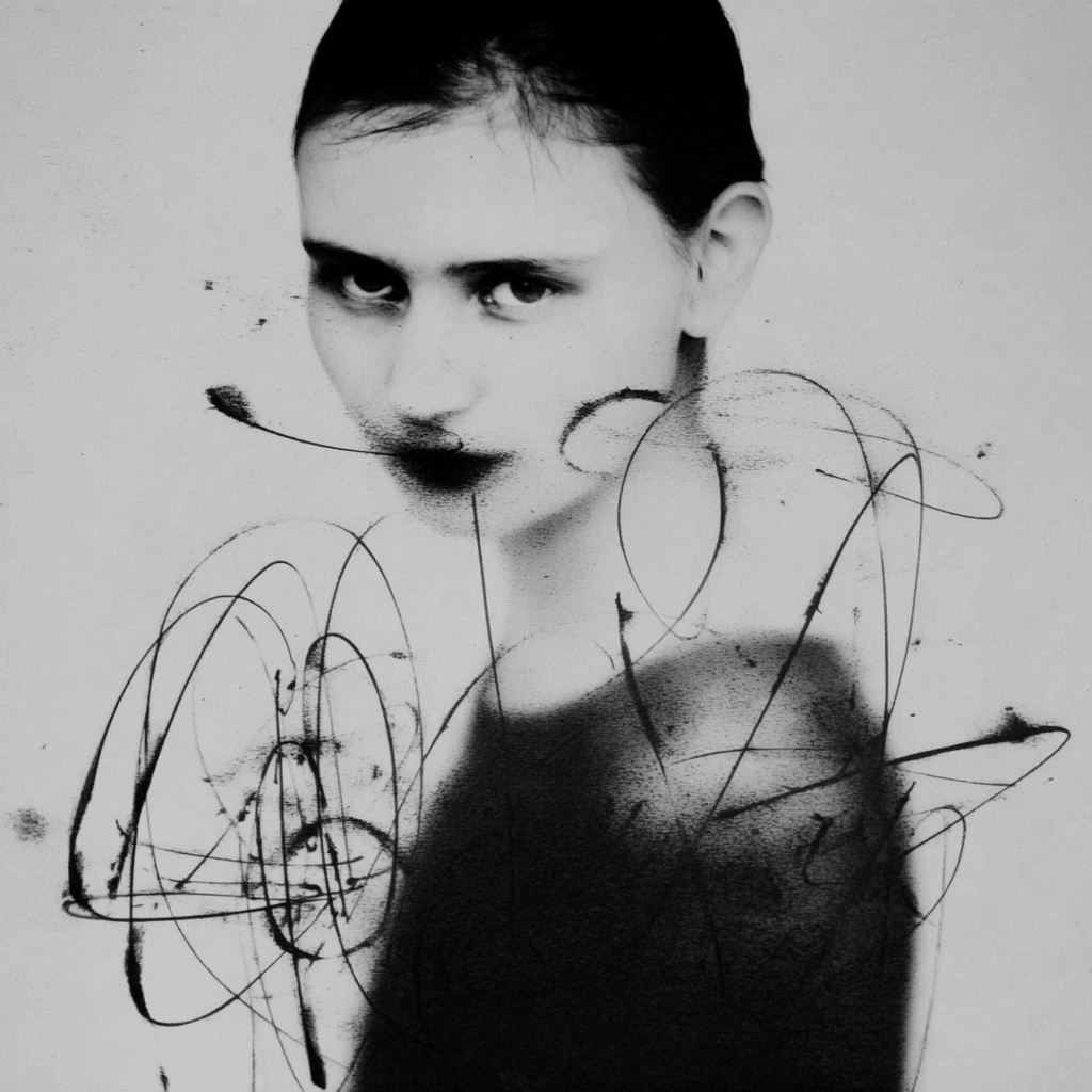 dropdotart's tweet photo. ∴whΣn the ⟆oul 🜂nd Void mĒrge∴ @somnambula_0x

A meditation on identity, dissolution, and the quiet clarity that emerges when everything nonessential falls away.

Collected by @VailaMy2, @yangwong, @lowbrowoutsider,
@tisismi &amp; more.
↓ #19, #6, #25 https://t.co/vhGYTceedn