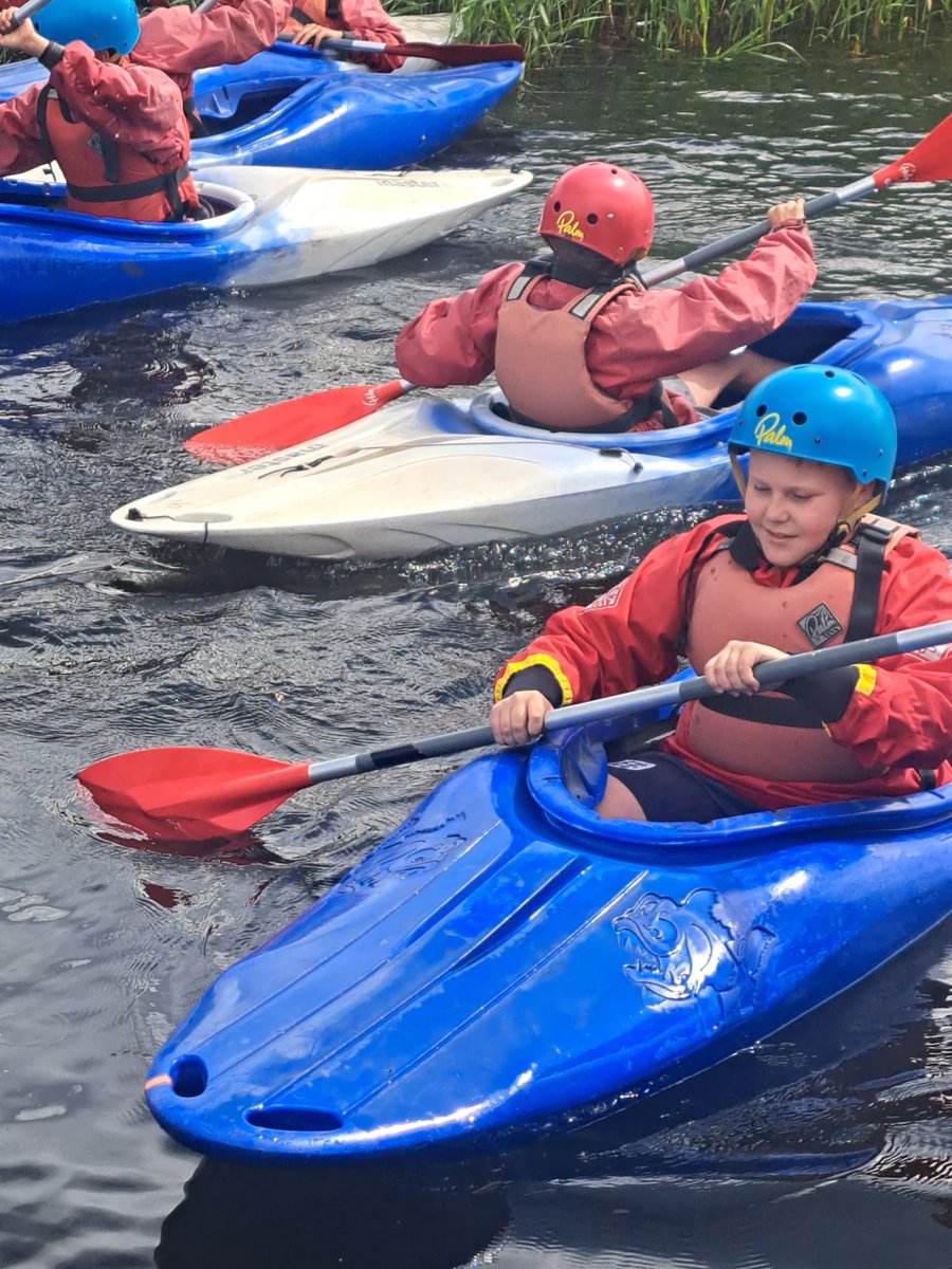 HeadteacherTws's tweet photo. A few more photos from today at Y7 camp. 

#school 
#schoolcamp 
#education 
#lovingit https://t.co/Z9UdA3TdOT