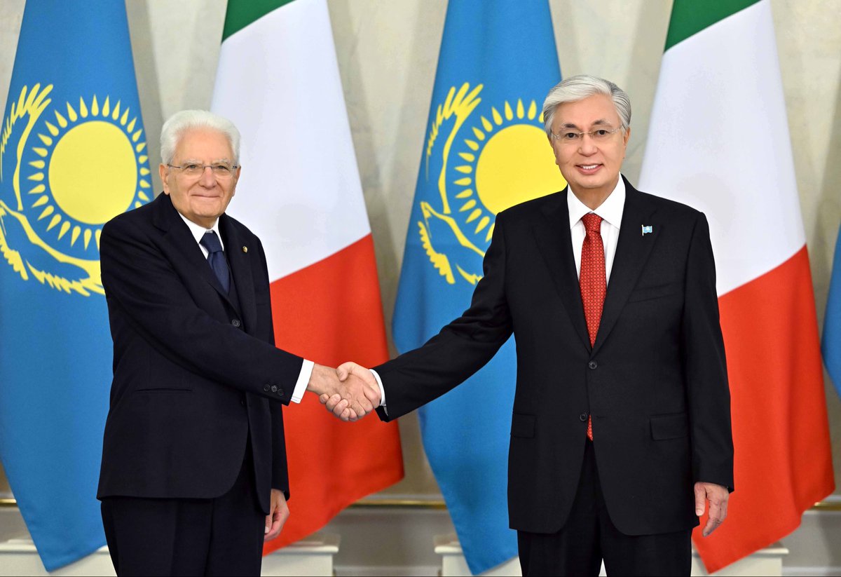 KZEmbassyIT's tweet photo. 🇰🇿🇮🇹 Il Presidente del Kazakhstan, Kassym-Jomart Tokayev, ha inviato messaggi di congratulazioni al Presidente della Repubblica Italiana Sergio Mattarella, e alla Presidente Giorgia Meloni, in occasione dell'80° anniversario della Repubblica Italiana

https://t.co/gPpNt8kJbf https://t.co/yHvrQLvtPC