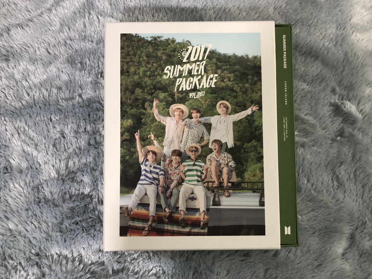 MEOW_Printing's tweet photo. #ปล่อยของสะสม #BTS #พร้อมส่ง

#BTS SUMMER PACKAGE 2017 in CORON ISLAND 
**ขาดมินิบุ๊คสุ่ม

💸 1,800฿ พร้อมส่ง
📍ราคาต่อรองได้ สนใจเดมมาเลยคร่าาาา ถ้าเดมไม่ได้ทันLINE@มาได้เลยคร่าาาา

#ตลาดนัดบังทัน #ปล่อยของสะสมบังทัน #ตลาดนัดรถไฟบังทัน #ตลาดนัดBTS #บังทัน https://t.co/lj1iwVqgAp