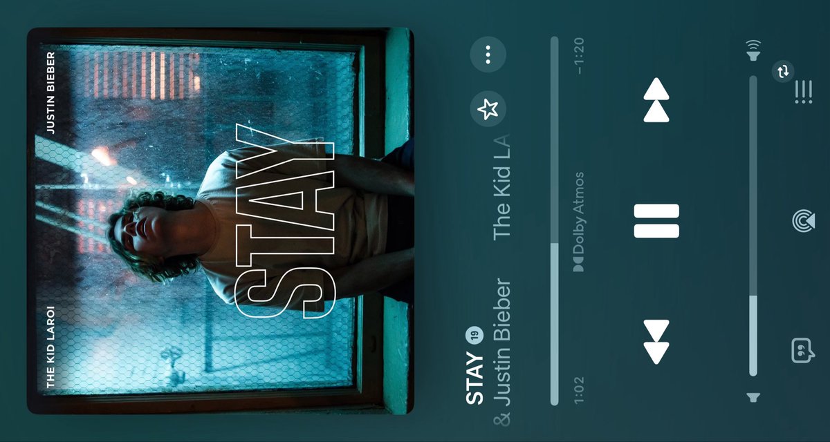 eesece's tweet photo. 🎧 https://t.co/y56JedkUh1