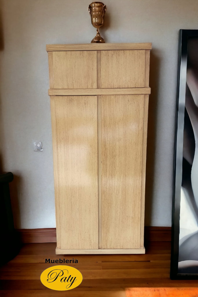 mueblespaty's tweet photo. ¡Transforma tu espacio con el elegante Ropero Taxco! Diseño moderno y funcionalidad se unen en este armario de MDF. ¡Aprovecha el envío gratis en algunas zonas de CDMX y Estado de México! 🏠✨ Consíguelo desde $6,400.00: https://t.co/rQbUVlZMJB #moderno #cuarto #cajones #espacioparacolgar