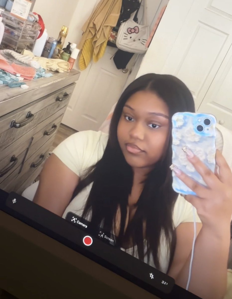 dollfunded's tweet photo. Been so offline lowkey🌻 https://t.co/7zmJ7jVEJM