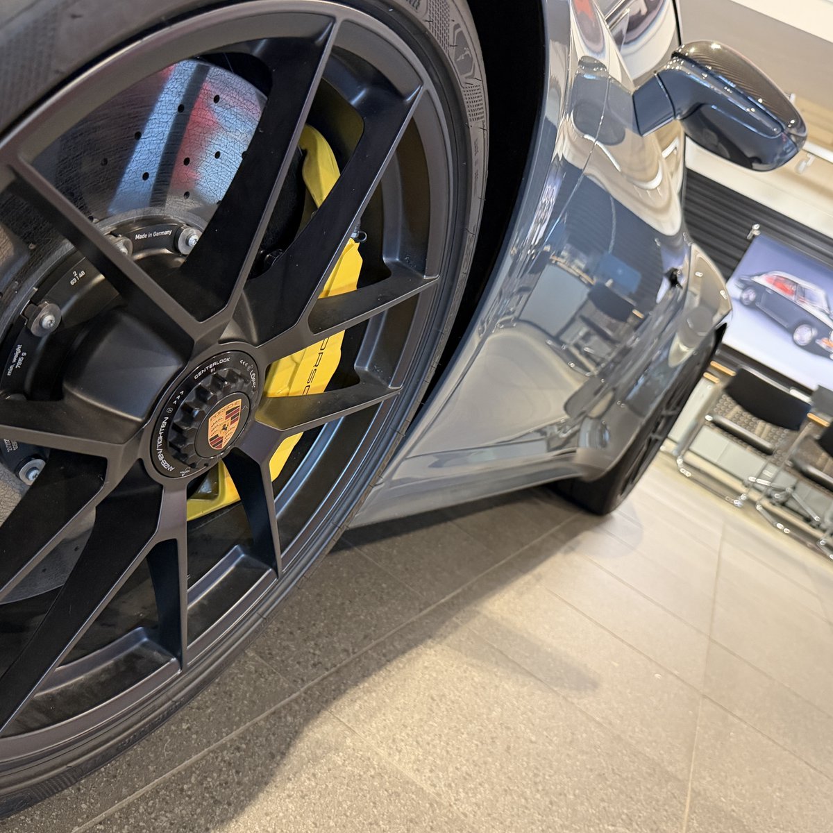 PorscheFF's tweet photo. Thrilling performance and iconic design await in this certified pre-owned 2025 Porsche 911 Carrera GTS. https://t.co/0Lb03WFngg #Porsche911 #Porsche911CarreraGTS #PorscheNorthScottsdale #Scottsdale https://t.co/7cYH31UWHn