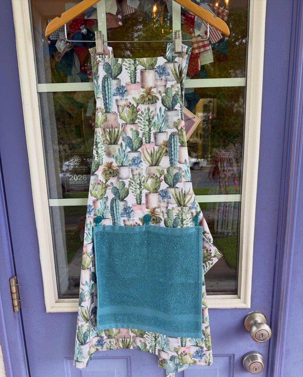marthastask's tweet photo. The Martha’s Task towel apron - always popular! Shop our store today!! https://t.co/15kPuxFnXp