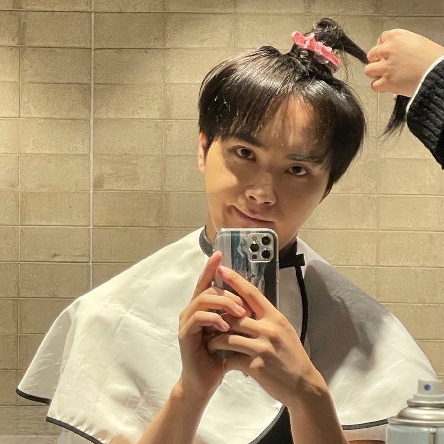 emergencyeon's tweet photo. sayang haknyeon banyak-banyakkkk🤍🫂 https://t.co/OKSxFhl9oZ