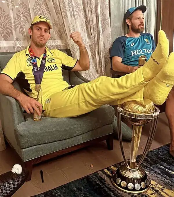 impulkit86's tweet photo. We all know What happens after DISRESPECTING a trophy. 😮‍💨 https://t.co/CeMtHykqQi