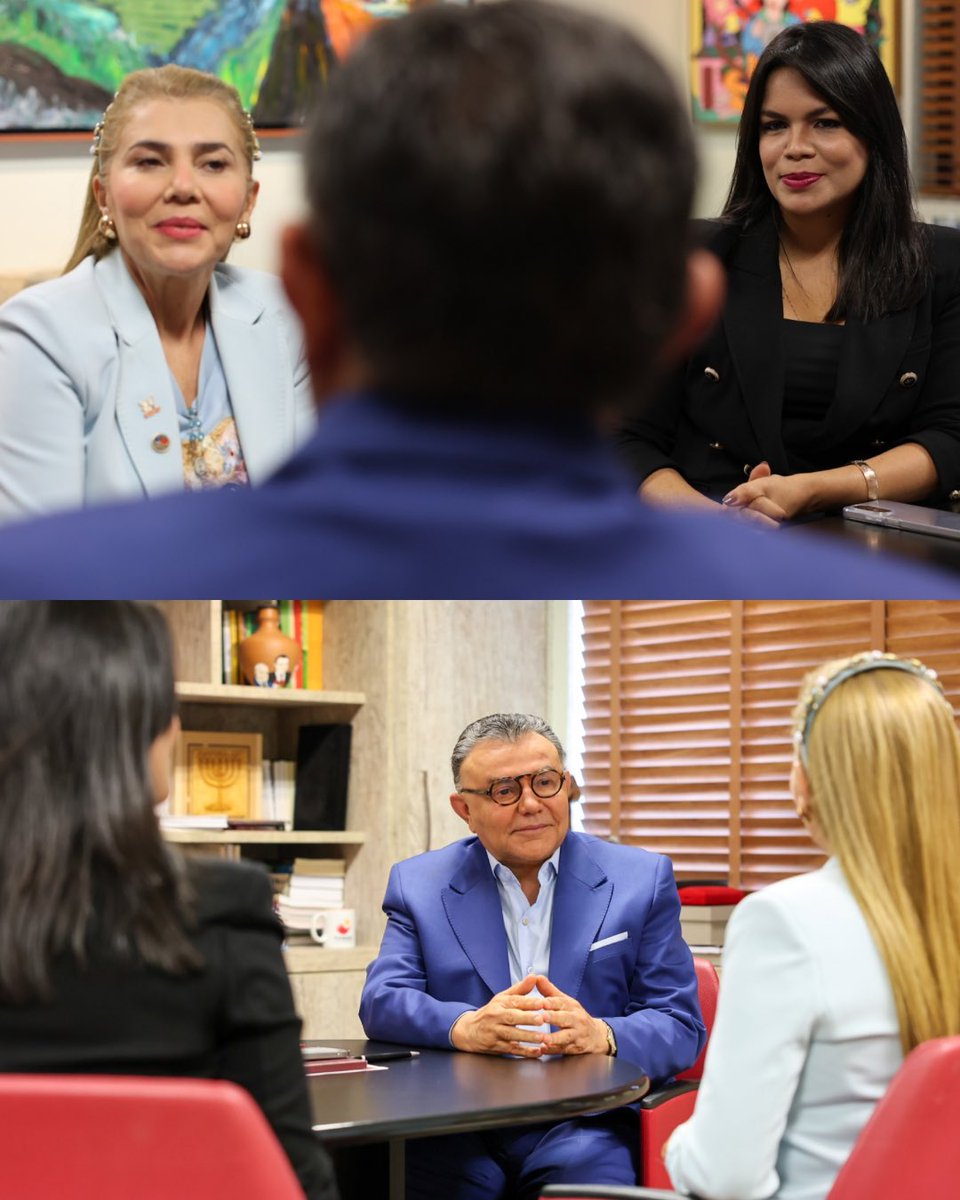 csiqueirapsb's tweet photo. Iniciando as agendas do dia, recebi Diana Paula, vice-presidente estadual do PSB no Piauí, e Amanda Sobreira, secretária extraordinária do MATOPIBA e diretora financeira da Fundação João Mangabeira, em uma reunião muito produtiva sobre o fortalecimento do Nordeste e das nossas fronteiras estratégicas de crescimento. 

Em pauta, analisamos o cenário socioeconômico e as grandes potencialidades da região do MATOPIBA, debatendo propostas capazes de conciliar a força da produção agrícola com sustentabilidade, inovação e inclusão social na ponta. 

Também alinhamos caminhos para ampliar as ações de formação e os diagnósticos da @FundacaoJoaoMangabeira, assegurando que o debate técnico dialogue diretamente com as demandas vivenciadas pelos municípios e pelas comunidades da região.