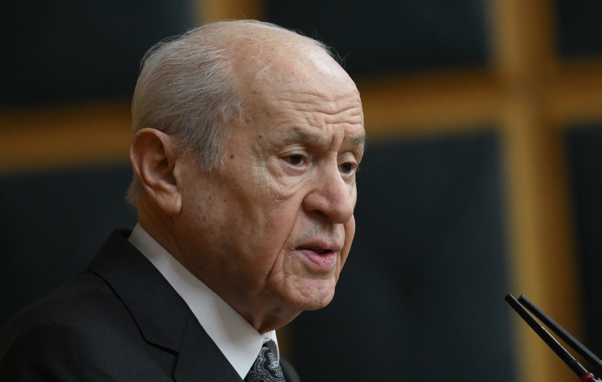 _MHPistanbul_'s tweet photo. Genel Başkanımız Sayın Devlet Bahçeli Beyefendi’nin aziz milletimize ve teşkilatlarımıza yönelik kıymetli mesajlarını dinlemek üzere, İstanbul İl Başkanımız Sayın @BBvolkanyilmaz’ın yanı sıra İl ve İlçe Teşkilatlarımız Türkiye Büyük Millet Meclisi’nde gerçekleştirilen MHP Grup Toplantısına katılım sağlamıştır.