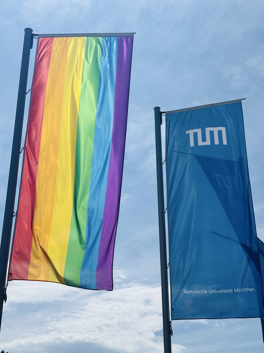 BarteltLab's tweet photo. Happy Pride Month!

@TU_Muenchen stabil 🏳️‍🌈☀️ https://t.co/OGgKk3fo1S