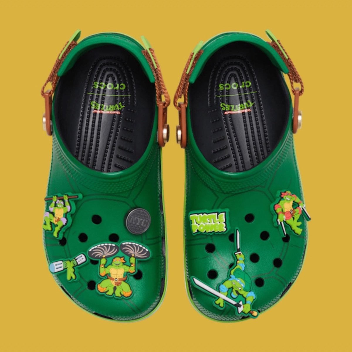 SBDetroit's tweet photo. Teenage Mutant Ninja Turtles x Crocs Classic Clog Pack ⚔️ 

🗓️ June 4th

FULL DETAILS:  https://t.co/xyyDOO7Q1b https://t.co/FNOFD2ezmG