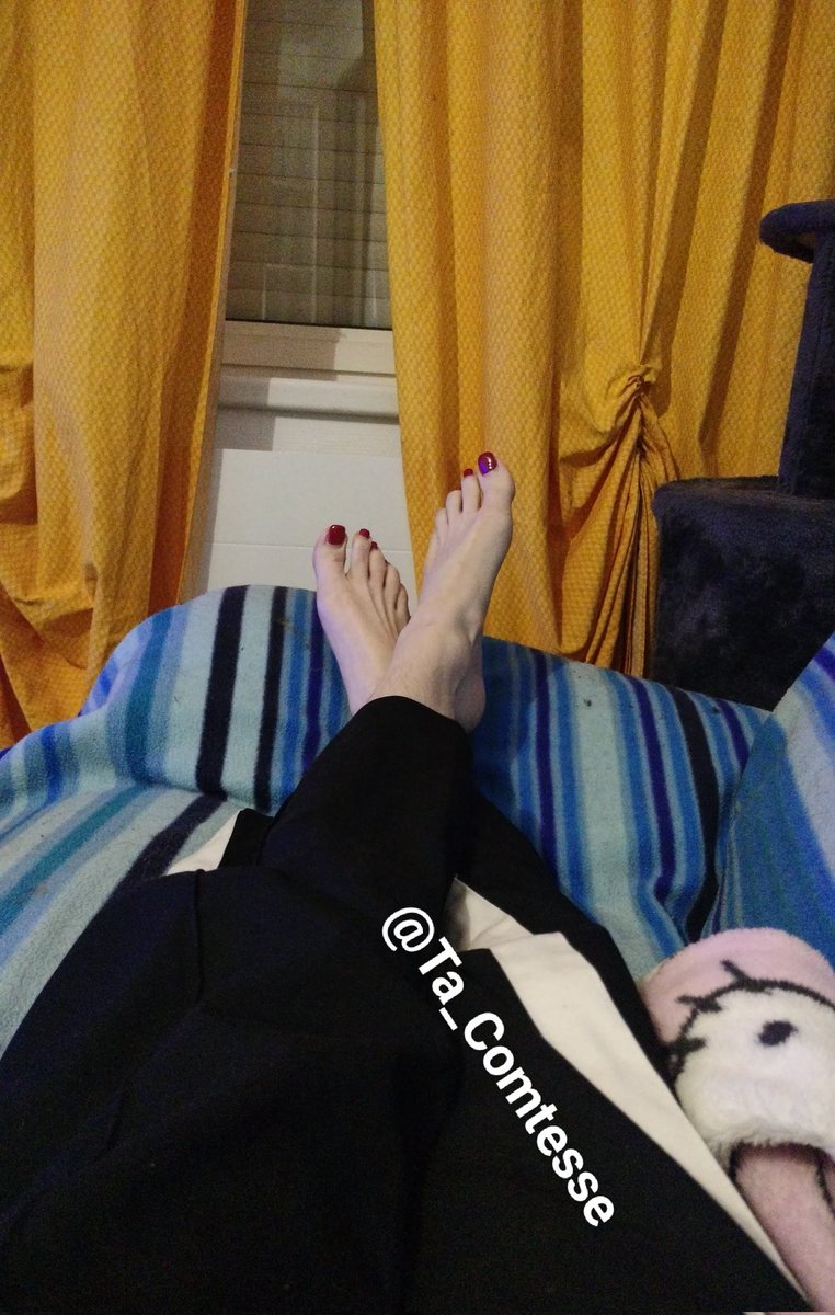 TaComtesse_'s tweet photo. RTGAME 20MIN : 00h05-00h25
1/1/1
2 coms par personne

Retour de mon petit soumis qui adore les rtgames 🤭🤭🤭
Mettez le à sec.

findom femdom moneymiss sub ATM feetgirl domina moneyslave https://t.co/QpDBQXit7C