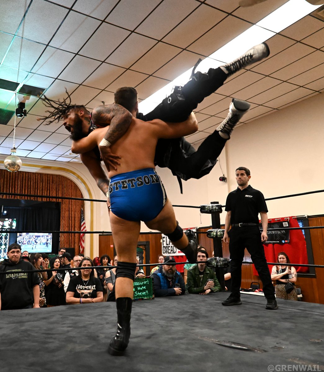grenwail's tweet photo. 2/2 S05E22 @WrestlingOpen @beyondwrestling
@Steven_Stetson_ vs @aries_mani https://t.co/c9SOUeQ197
