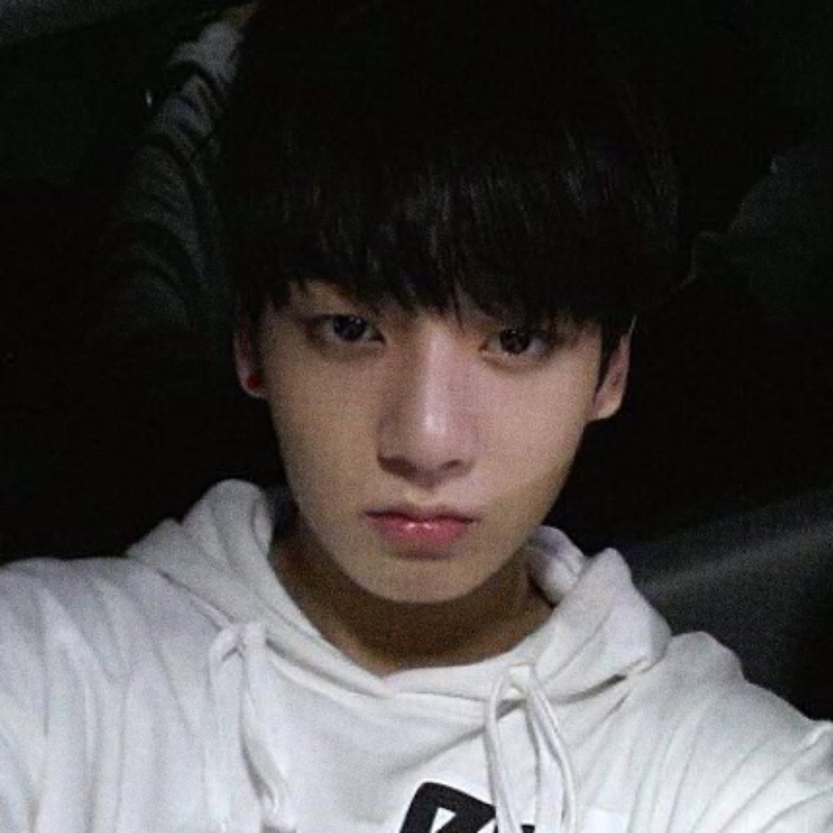 canjuntae's tweet photo. from then                                   from now https://t.co/bwjbsonnTA
