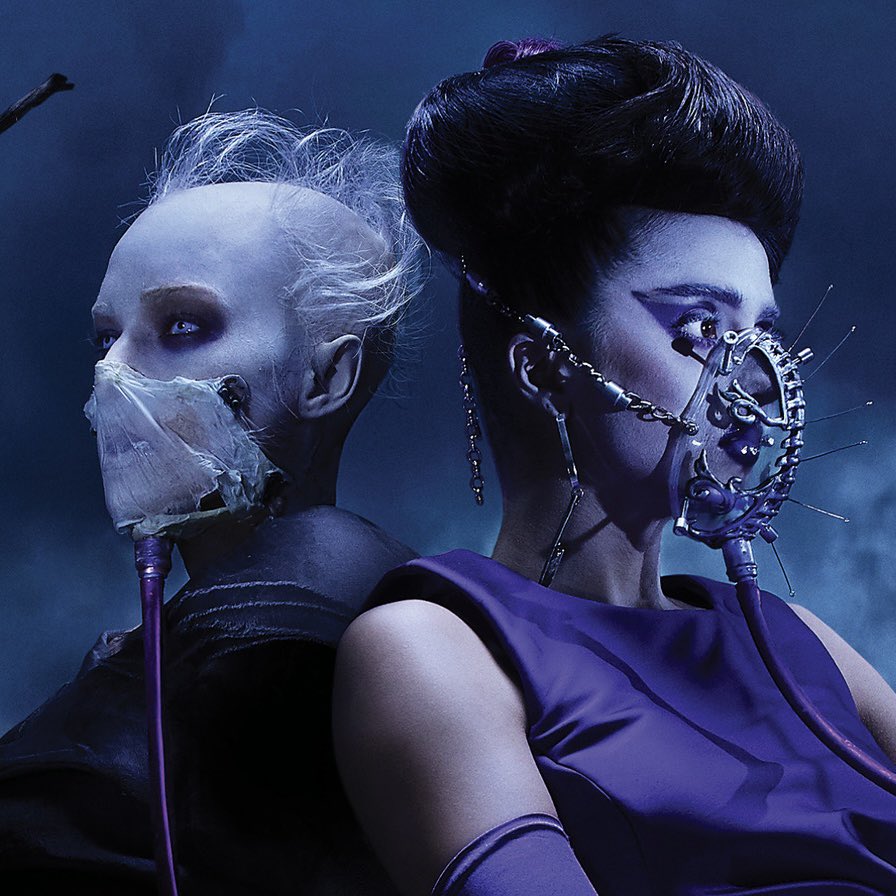ahsfxoficial's tweet photo. Com a chegada da 13ª temporada, vamos relembrar os teaser de todas as doze primeiras temporadas! 

Agora vamos relembrar os teaser da oitava temporada Apocalypse.

(Segue nos comentários..) https://t.co/eU0z2A6xs6