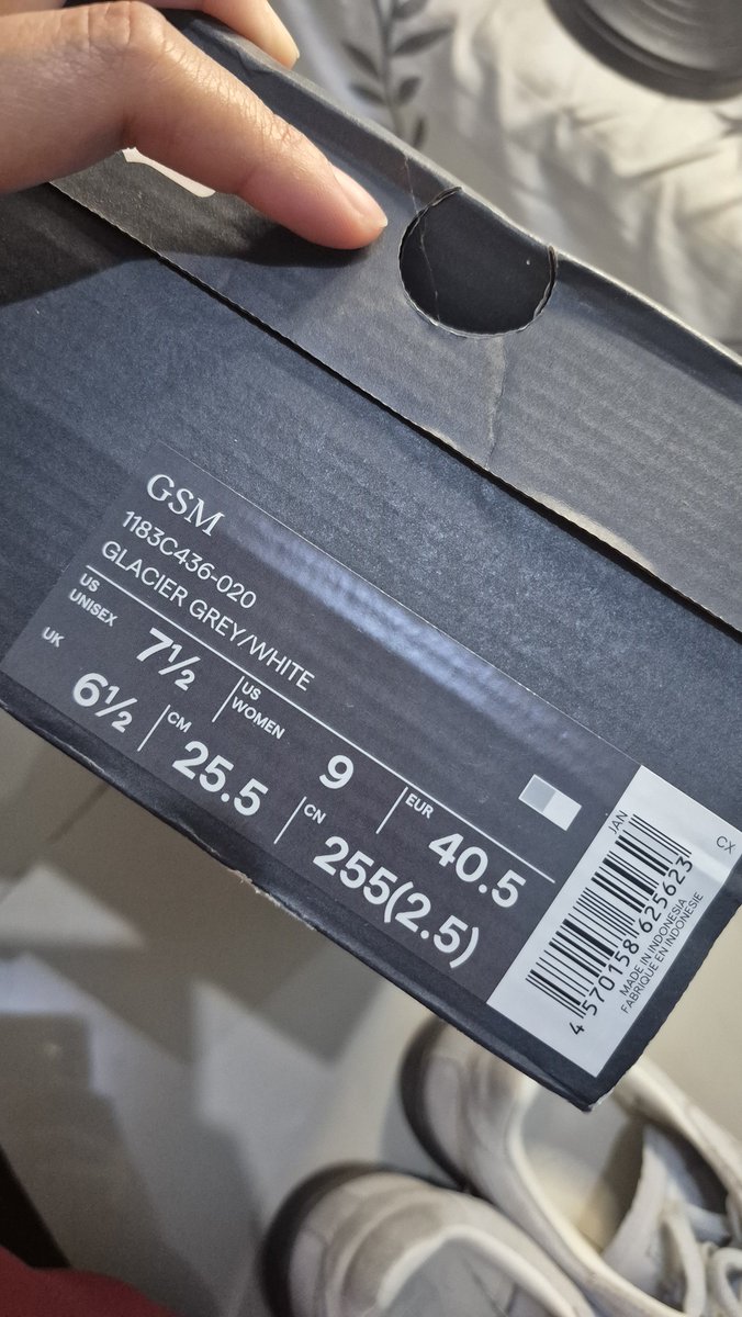 fffuntake's tweet photo. Wts prelove onitsuka
2.3jt bisa negoooo
#zonauang https://t.co/PxnzXp5EOW