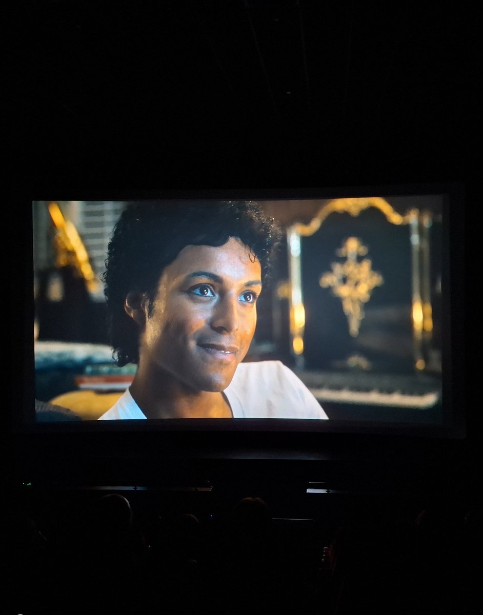 elena 🤍 | mj biopic era 👑 tweet media