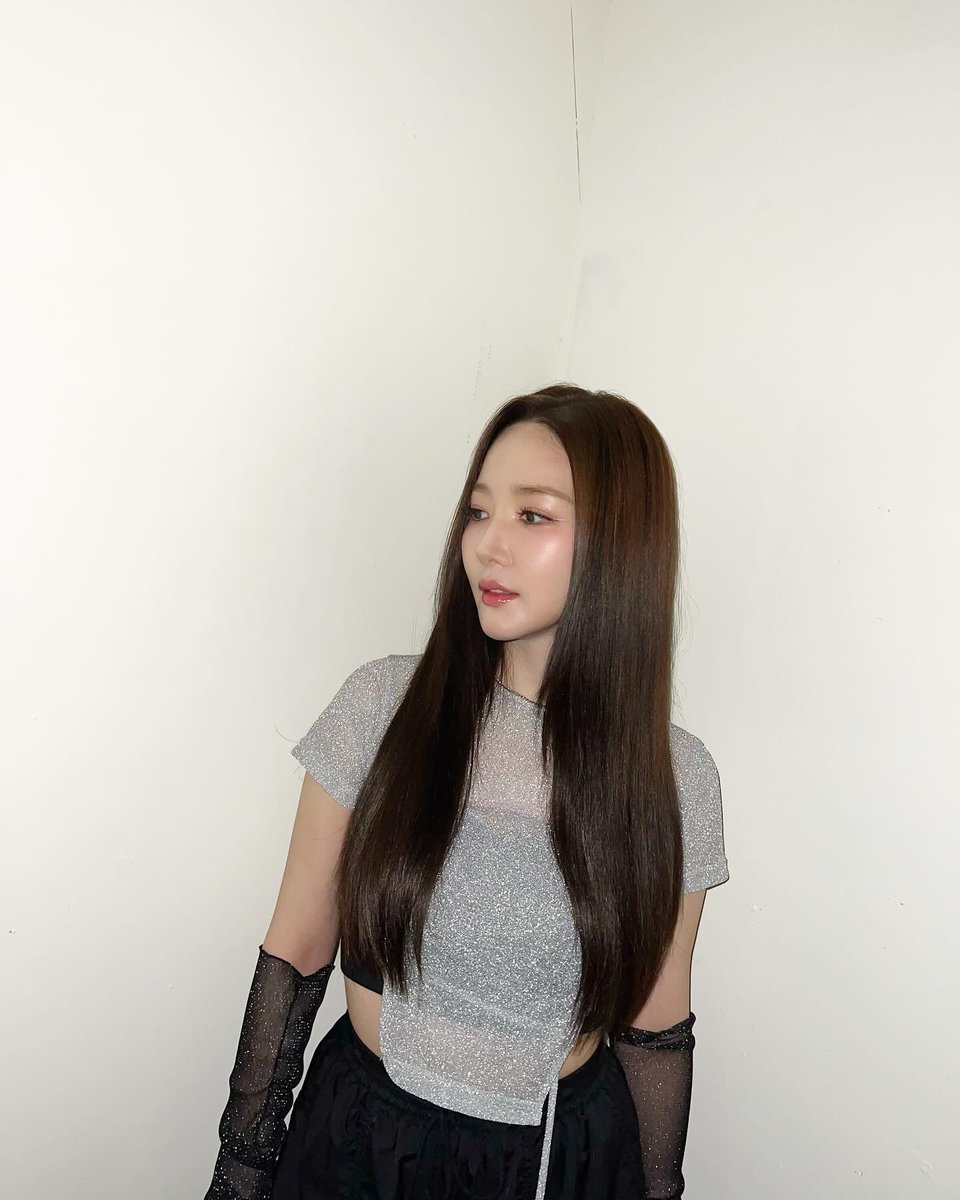 kamlp's tweet photo. 【當年今日】朴敏英在2024年6月3日更新的 IG 相片

#박민영 #parkminyoung #朴敏英 #パクミニョン https://t.co/jOzHtWxb8L