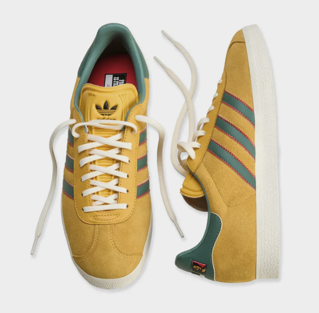 SOLELINKS's tweet photo. Ad: Bob Marley x adidas Gazelle 'Jamaica' on sale for $77 + shipping, use code FLASH30 => https://t.co/uUpNCPzlL8 https://t.co/QlS2dbXG11