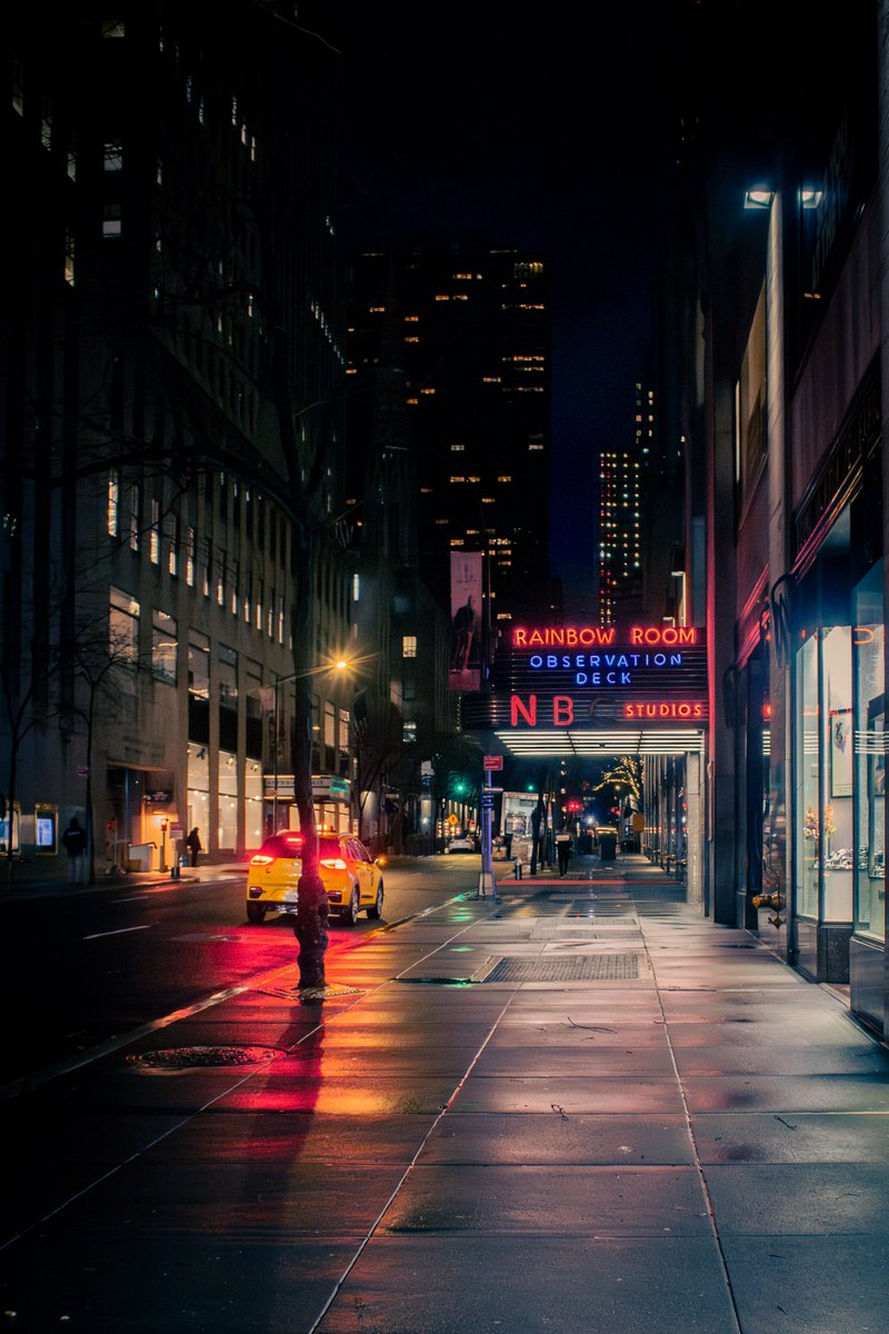 zigmarillion's tweet photo. That NYC feel https://t.co/IvcMPIr3aJ