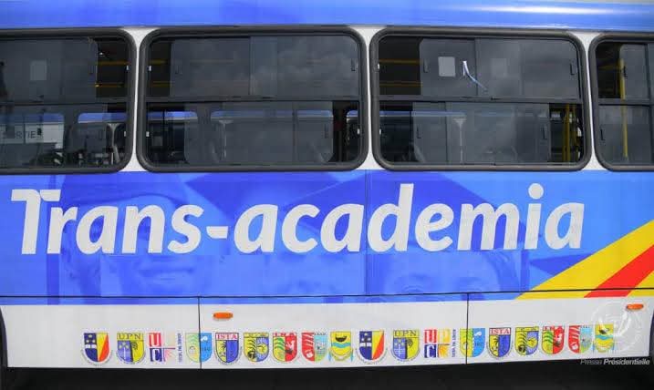 ebalemozindo's tweet photo. #RDC: #TRANSACADEMIA. 
La direction générale de Trans-Academia a tenu à clarifier la situation concernant le calendrier de travail de son personnel.
​Dans un communiqué officiel publié ce mardi 02 juin 2026, la direction informe l'ensemble de ses agents que la journée du mercredi 03 juin 2026 est une journée ouvrable. En conséquence, le personnel est invité à rejoindre ses postes de travail habituels selon les horaires et programmes établis, afin d'assurer la continuité du service au profit des étudiants.