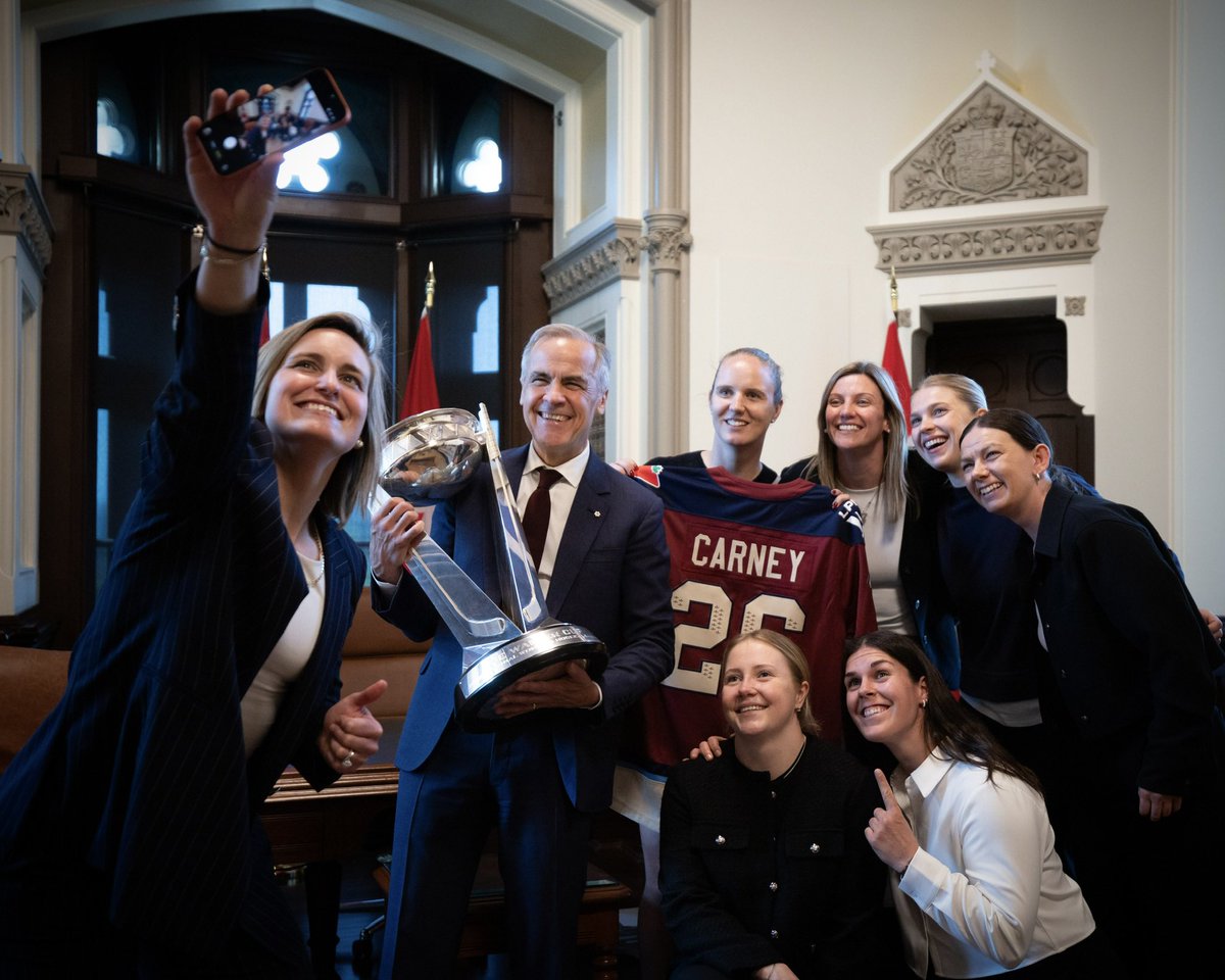 MarkJCarney's tweet photo. Introducing the Montréal Victoire: the first Canadian team to bring the Walter Cup home to Canada. Your victory was a milestone for women’s hockey — and a proud moment for all Canadians. 🇨🇦 https://t.co/zmmPRRqZ24