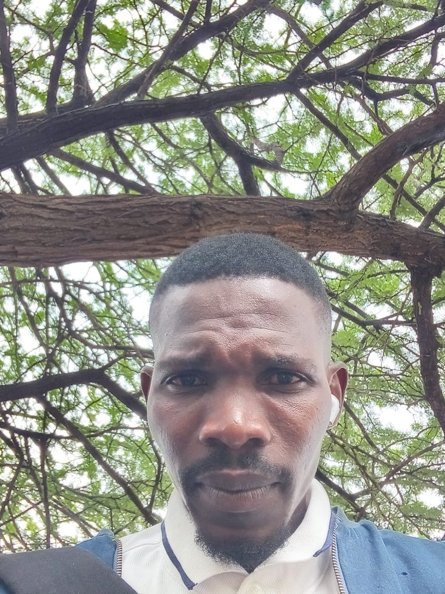 CrimeIntell's tweet photo. Police seek help to find missing Tshikuwi man

Police in Mphephu are appealing to members of the public for assistance in locating 36-year-old Rendani Mposi of Tshikuwi Village, who was reported missing on Monday, 1 June 2026.

According to police, Mposi was at home with his wife during the early hours of Monday when he allegedly went outside to use the restroom and never returned. His wife later discovered that he was no longer at the residence.

Family members, relatives, friends, and community members searched for him throughout the day, but he could not be found.

Anyone with information that may assist in locating Rendani Mposi is urged to contact the investigating officer, Sergeant Thendo Ravele, on 072 149 8029, the nearest police station, the Crime Stop number 08600 10111, or use the MySAPS App.

Police investigations are continuing.