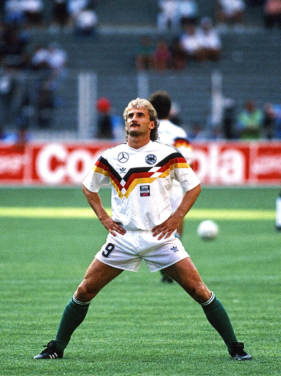 broncco2043's tweet photo. Das war noch Aura https://t.co/PyCTSOIleg