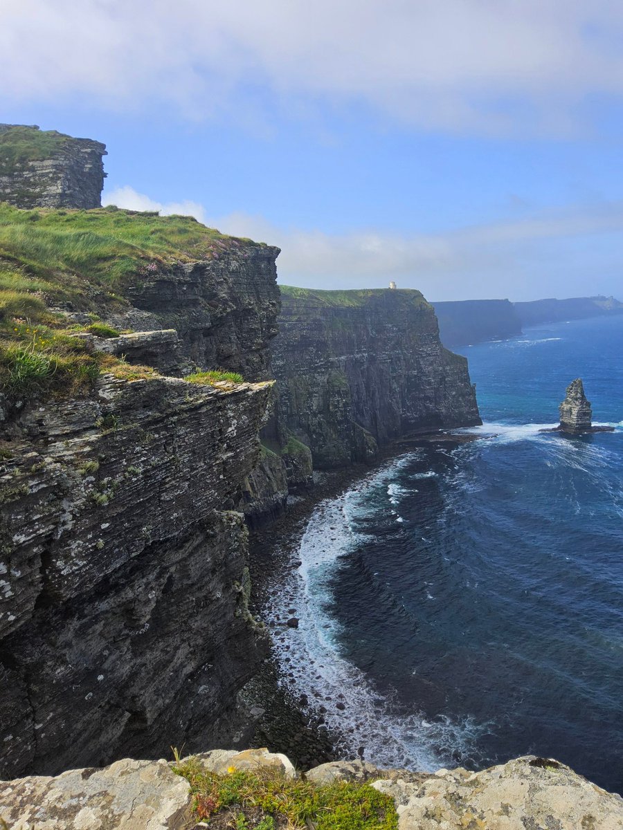LanguageXchang1's tweet photo. Internships in Ireland with Language Xchange Ireland 
https://t.co/7YXZRm3NAl https://t.co/al4ZW6E6Zq