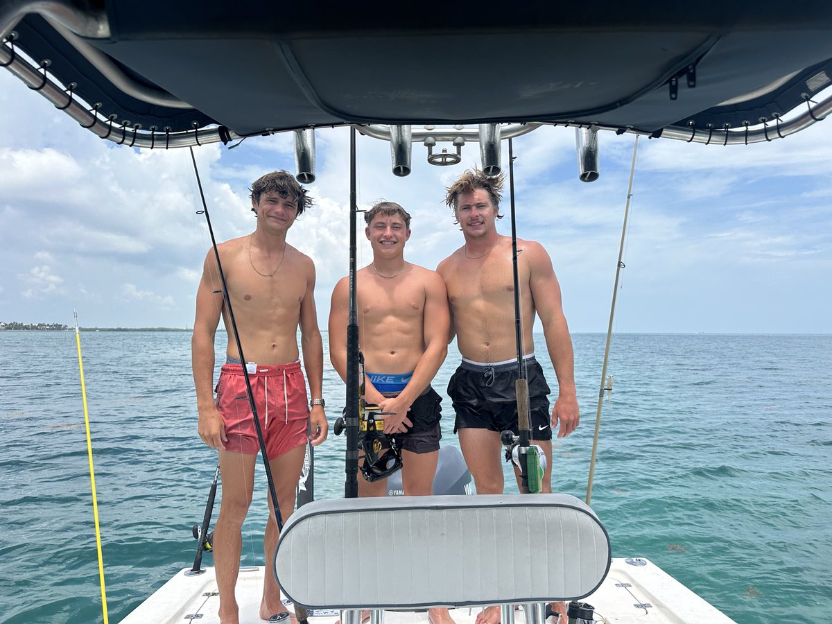 RexDriggers's tweet photo. Family time in the keys recharging! Now back to work😤 https://t.co/giAh9UTozw