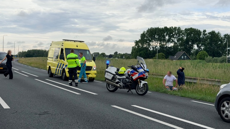Zorgen over meisje in berm leiden tot lange file op N9 richting Den Helder