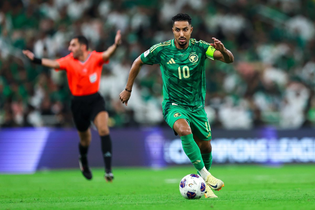 Nu1ni's tweet photo. اقسم بالله حزين ياعالم 

بعد نهاية كأس العالم 2026 
تنتهي حقبة افضل من لعبوا كرة القدم 

💔The last dance https://t.co/OSBEJuYDsI