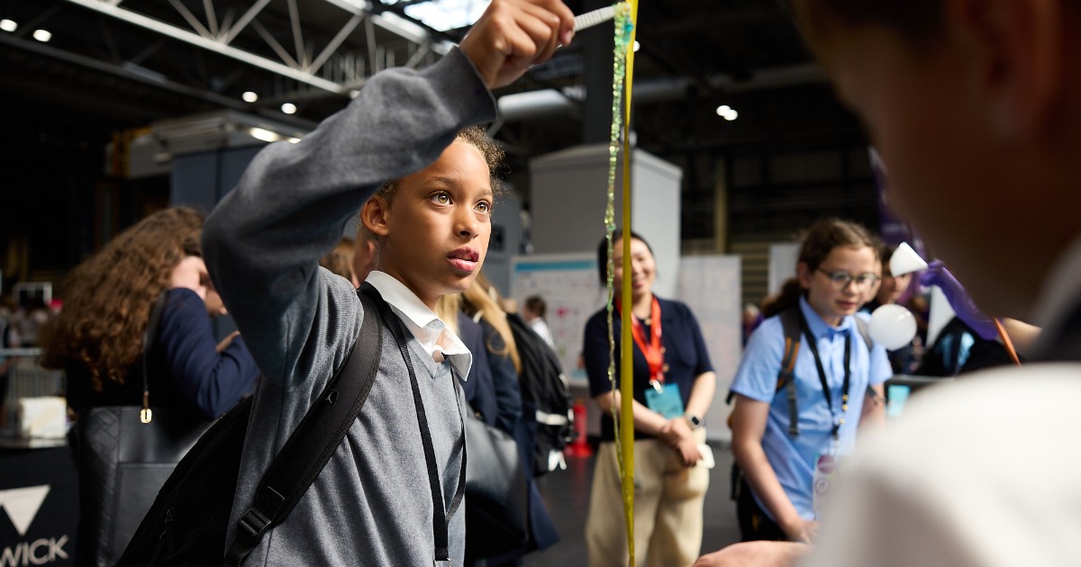 EUKEducation's tweet photo. In one week, thousands of students will experience The #BigBangFair 💥 

A chance to explore STEM in a hands-on way, meet real professionals, and start thinking about future pathways.

Find out what’s ahead 👇
https://t.co/mzg2Uq4bGV https://t.co/6BVTBbDEuM
