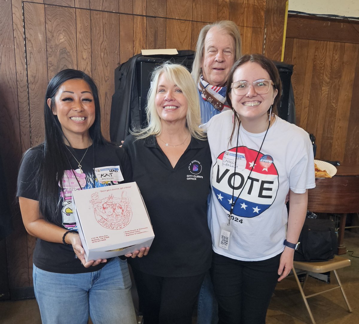 BurbankClerk's tweet photo. City Clerk Kimberley Clark delivered doughnuts to election workers at the Buena Vista Library and Magnolia Park Methodist Church. Thank you to all of our election workers!

Vote centers close at 8 p.m. For wait times and additional information, visit https://t.co/Jrfl7i7Qk5 https://t.co/DNBdch5qHk