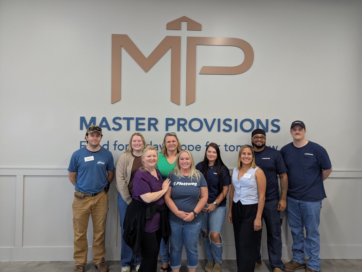 MasterProvision's tweet photo. Thank you for taking time out of your work day to serve, @Flottweg! We appreciate these neighbors of ours volunteering to process bread at MP this week. https://t.co/Ln8D7MX2pv https://t.co/xkFRv3Bo5h