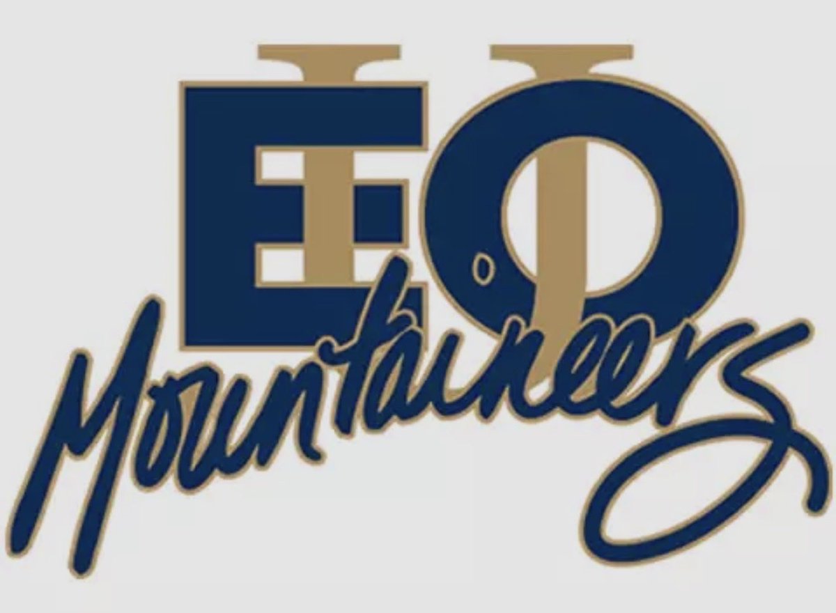 jbadger2028's tweet photo. Just wanted to say thanks to @Coach_Bearyoung for inviting to @EouFootball big man camp and blessed to have the opportunity to meet all the staff and get a tour of the facility Coaches-If you think I might be a good fit for your program please reach out. Relationships and fit are very important to me. Not chasing levels or logos, just the best opportunity for my future.
 @SchwartzAthSpot @ballersinutah @whosupnext23 @CoachPiperr @CoachDYoder @RWCPhins1 @RobroRecruits @TruckDavenport