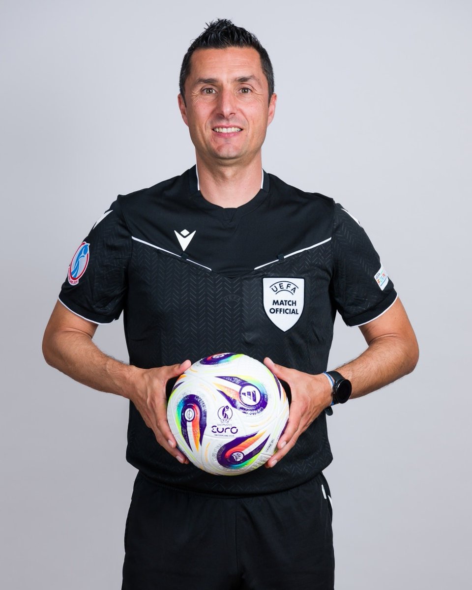 CabineSport's tweet photo. Tiago Martins lamenta a ausência de vídeoárbitros portugueses no Mundial 2026. https://t.co/a6tLtZdSAT