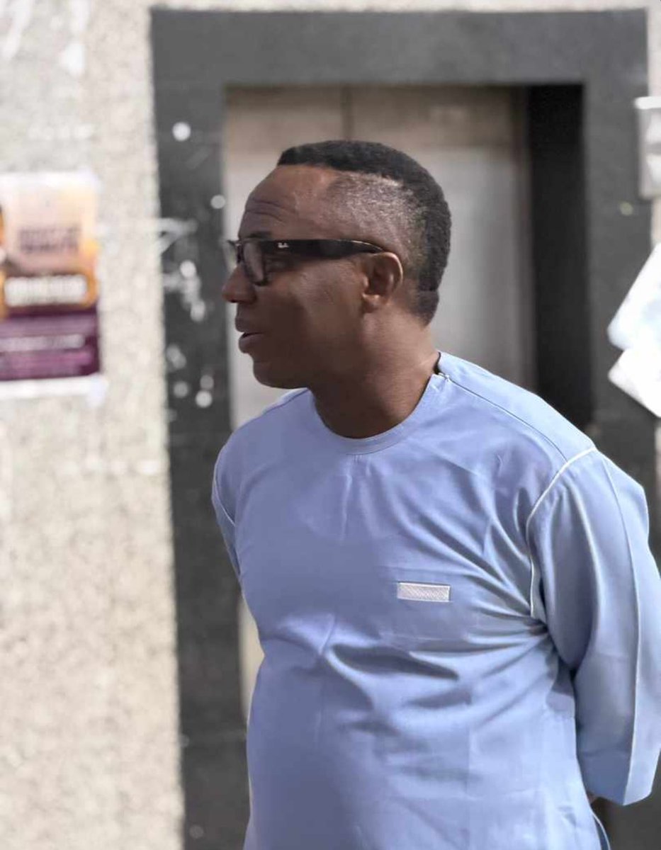 SoworeNow2027's tweet photo. Congratulations, Omoyele Sowore, on emerging as the AAC Presidential Candidate. Your courage, consistency, and commitment to the struggle for a better Nigeria continue to inspire many.

Wishing you strength and success on the journey ahead.

#FallInLoveWithFreedom #AACOurParty https://t.co/IwSTncskJ3