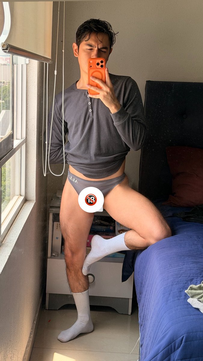 Brunstern's tweet photo. Hoy se hizo pierna 💪🏻 https://t.co/68E3GnUxLe