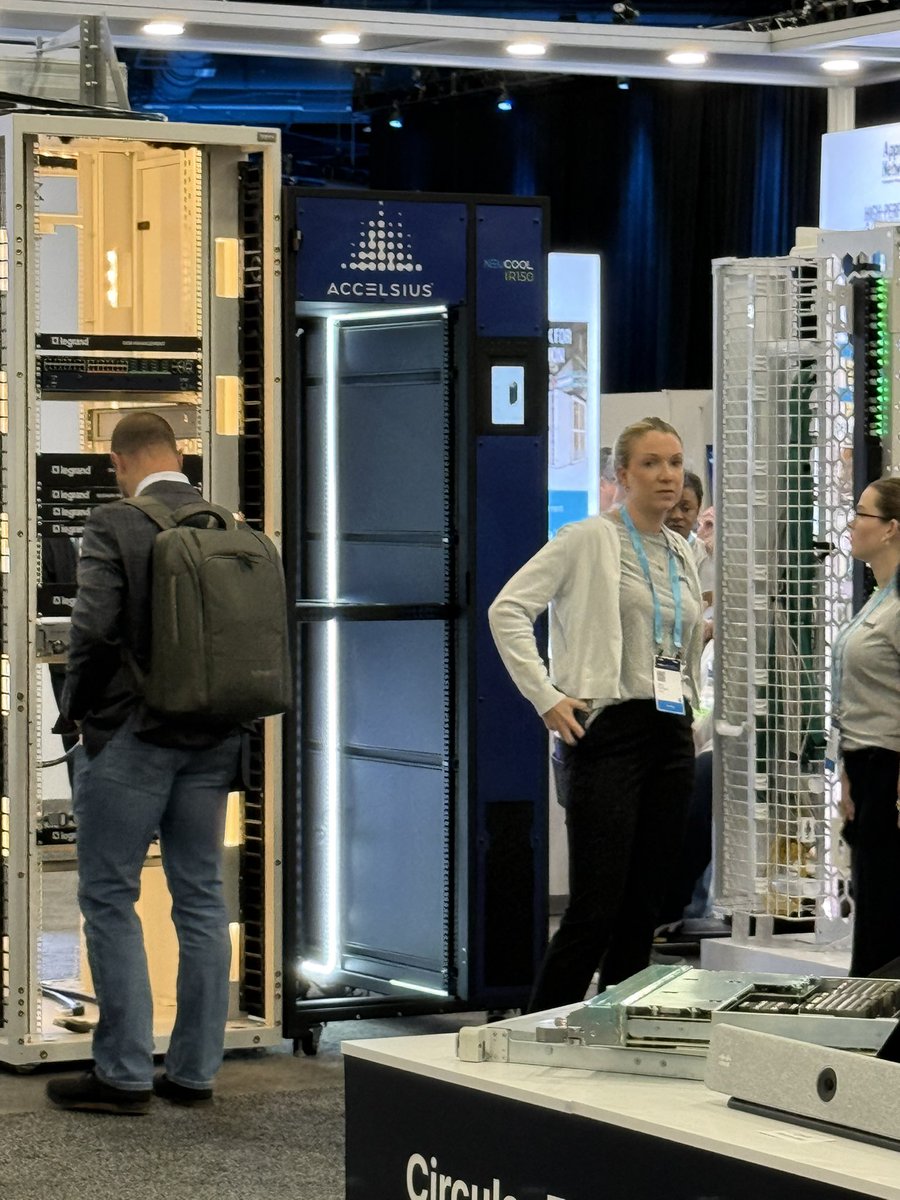Greg Reyes @isab19858 Accelsius at Cisco Live